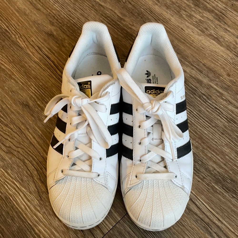 Adidas Superstar